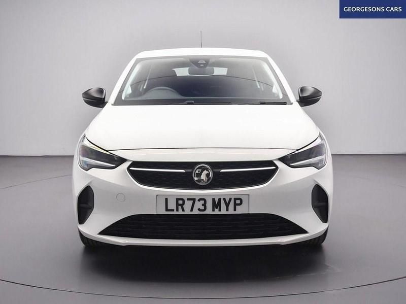 Used Vauxhall Corsa Design Edition 75 HP (55 kW) 2023 White Hatchback