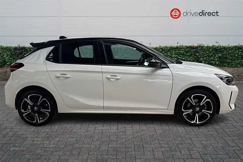 Used Vauxhall Corsa Ultimate 100 HP (73 kW) 2025 White Hatchback