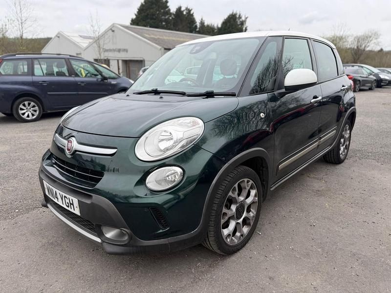 Usado Fiat 500L Trekking 85 HP (62 kW) 2014 Verde Monovolume