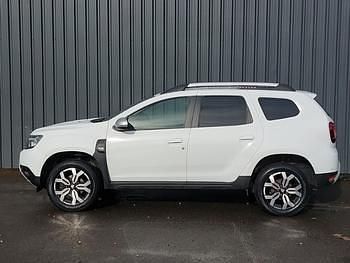Used Dacia Duster Prestige 90 HP (66 kW) 2022 White SUV
