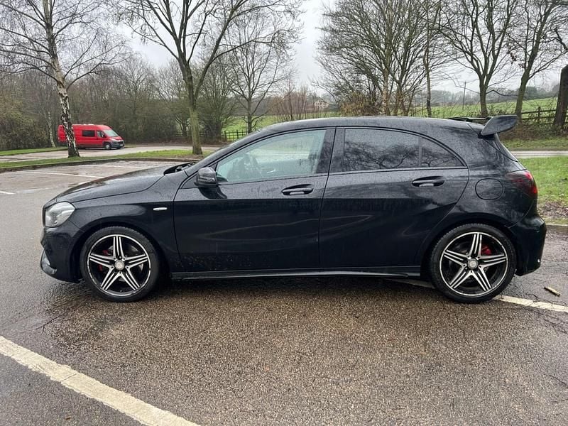 Used Mercedes A250 Premium 215 HP (158 kW) 2016 Black Hatchback