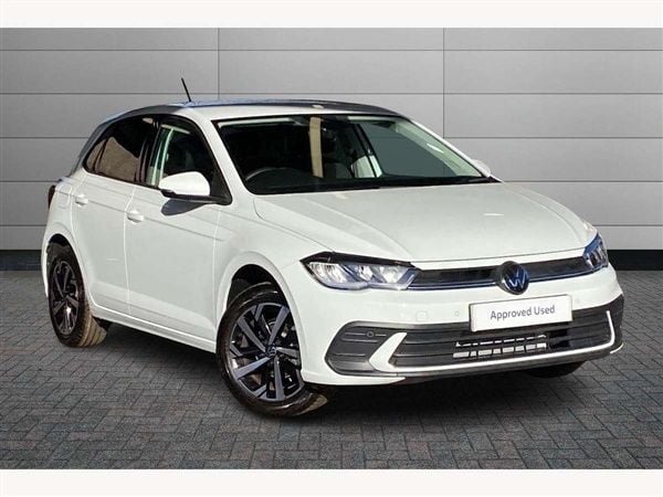White Used 2025 VW Polo Match Hatchback | £18,450 (Good price) - Image 1/4