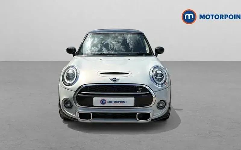 Used Mini Cooper S Exclusive 192 HP (141 kW) 2020 Silver Hatchback