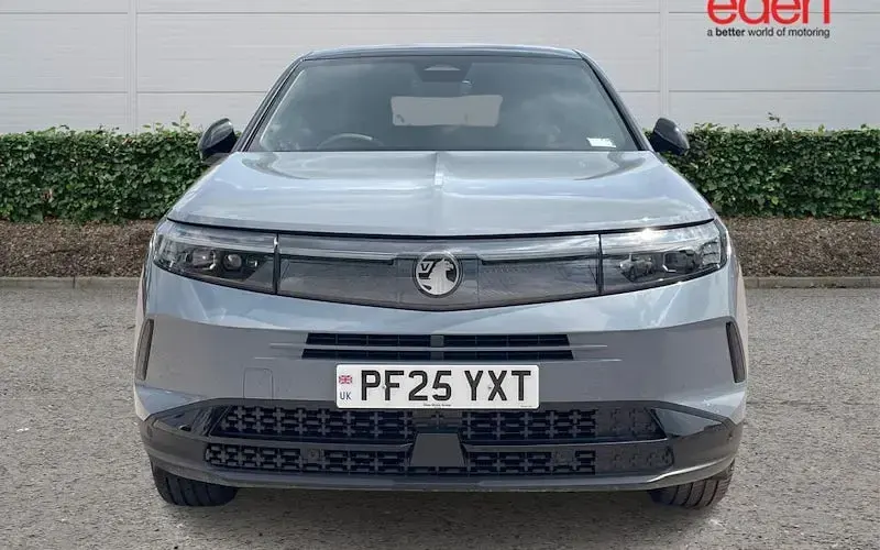 New Vauxhall Grandland X 136 HP (100 kW) 2025 Grey SUV
