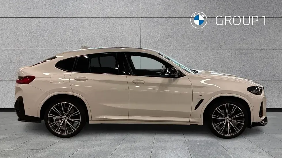Used BMW X4 M Sport 360 HP (264 kW) 2025 White SUV