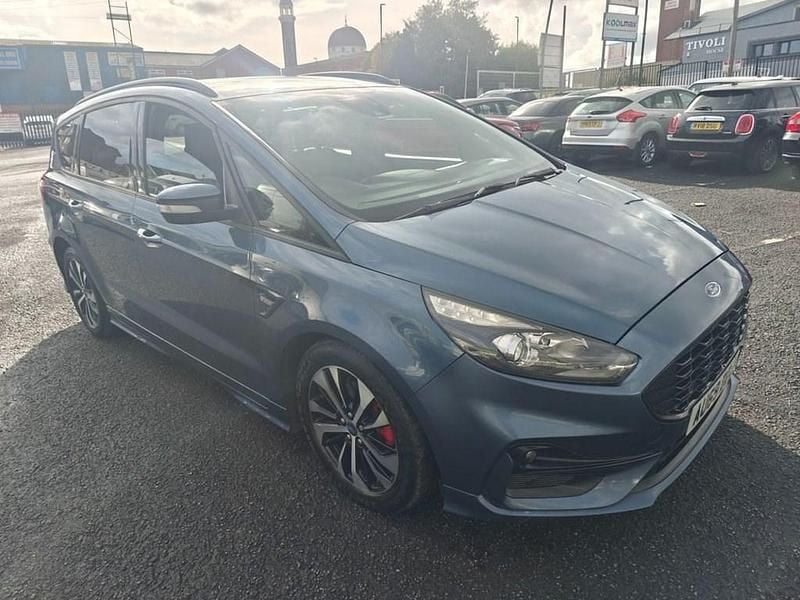 Blue Used 2019 Ford S-MAX ST-Line MPV | £12,995 (Fair price) - Image 1/4