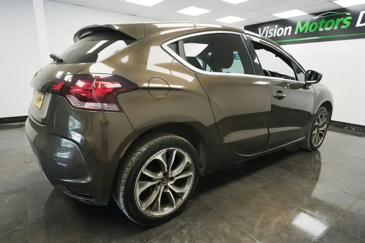 Used Citroën DS4 160 HP (117 kW) 2011 Bronze Hatchback