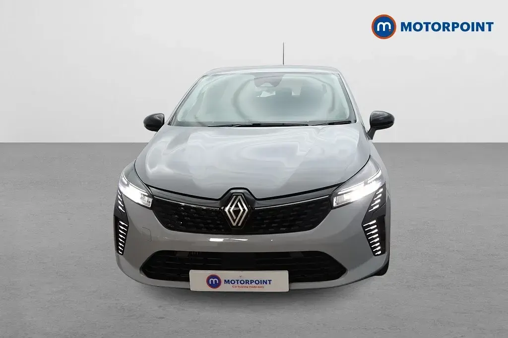 Used Renault Clio V Evolution 90 HP (66 kW) 2024 Grey Hatchback