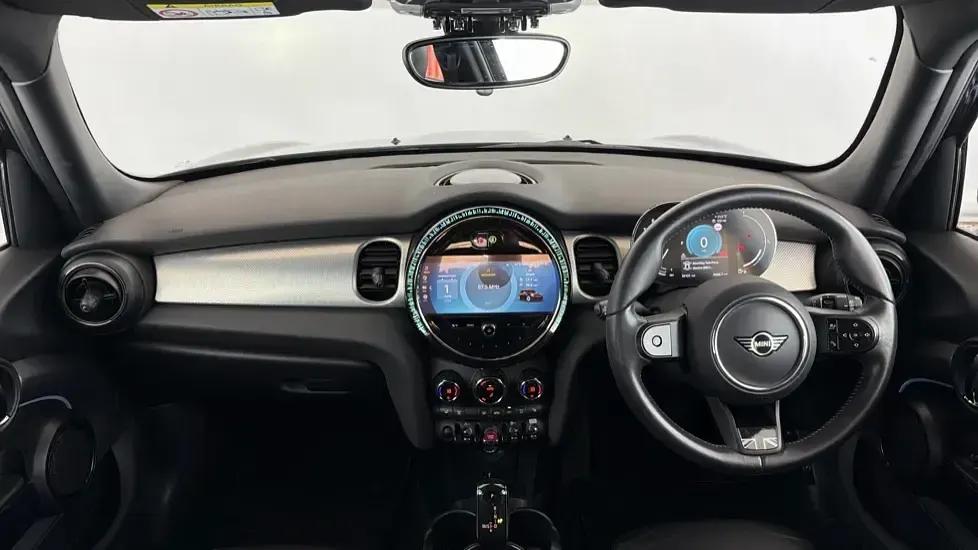 Used Mini Cooper Exclusive 134 HP (98 kW) 2023 Black Hatchback