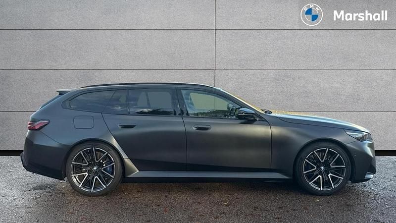 Used BMW M5 Comfort Edition 727 HP (534 kW) 2025 Bmw individual frozen deep grey Estate