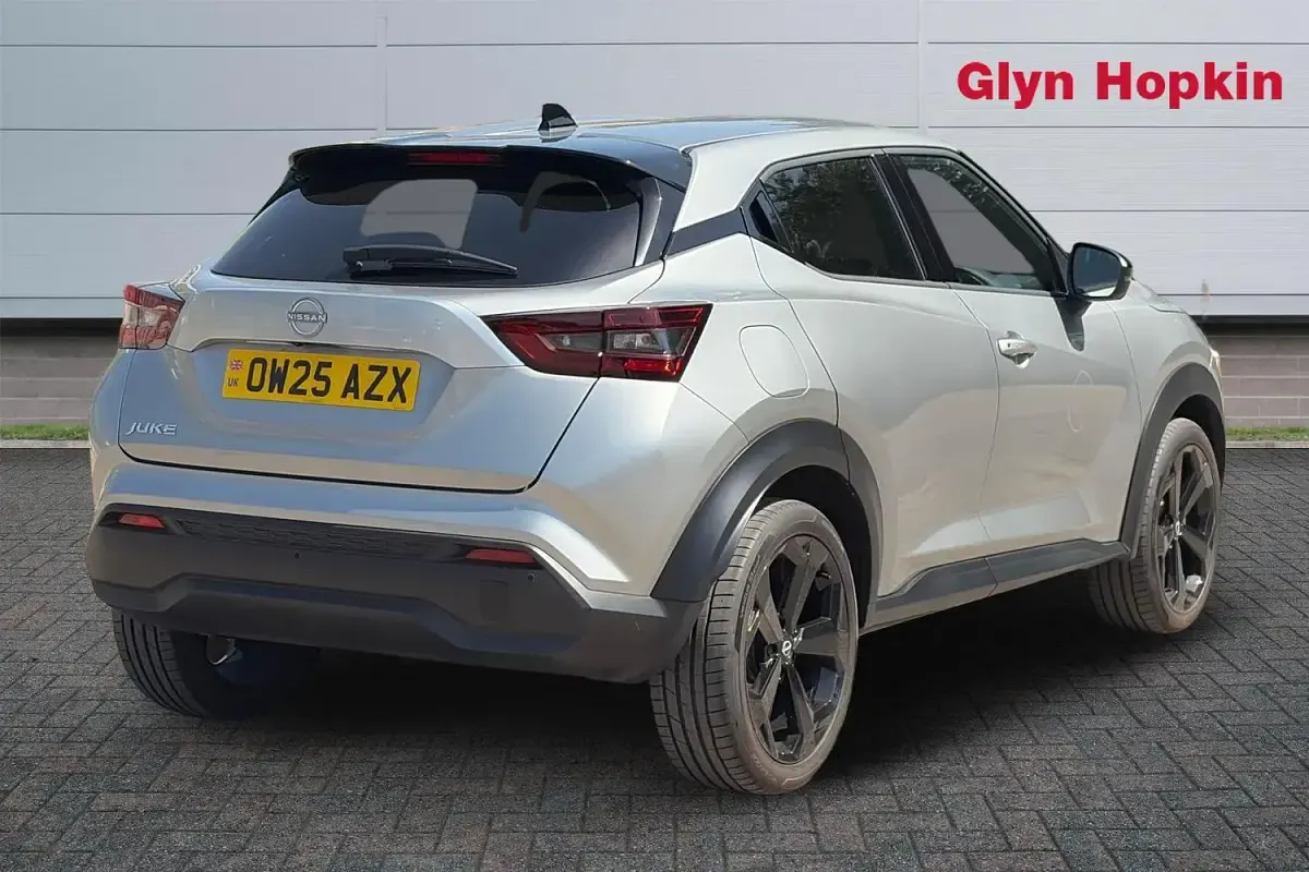 Used Nissan Juke Tekna 114 HP (83 kW) 2025 Silver SUV