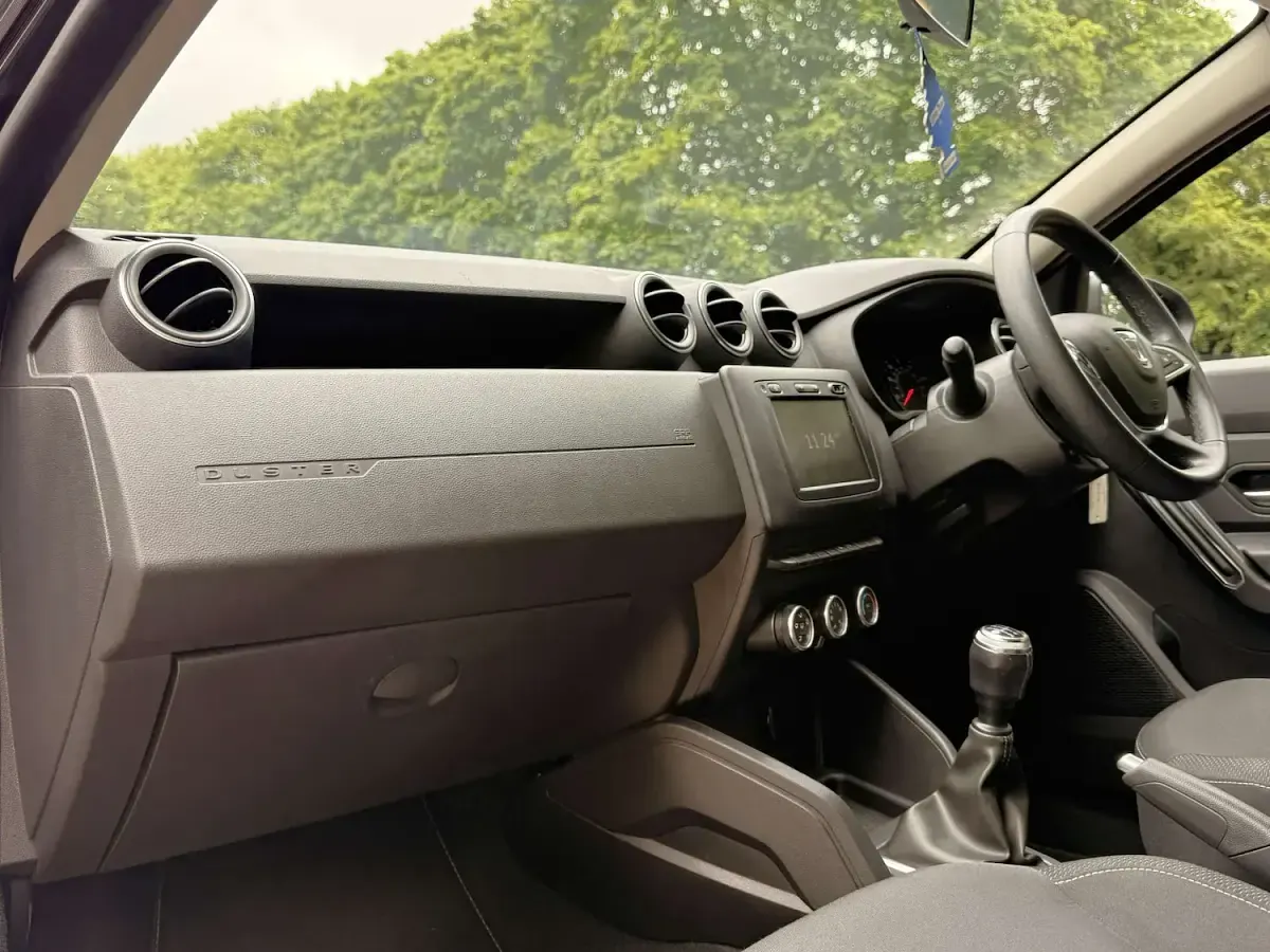 Used Dacia Duster Comfort 115 HP (84 kW) 2019 Black SUV