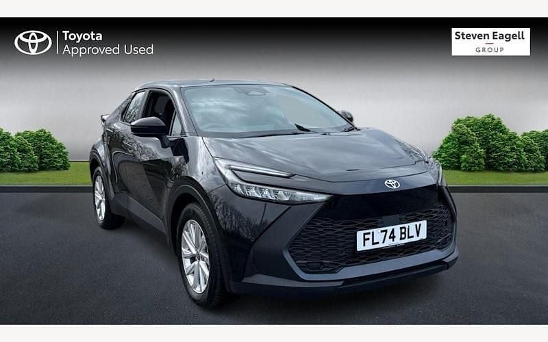 Used Toyota C-HR 140 HP (102 kW) 2026 SUV