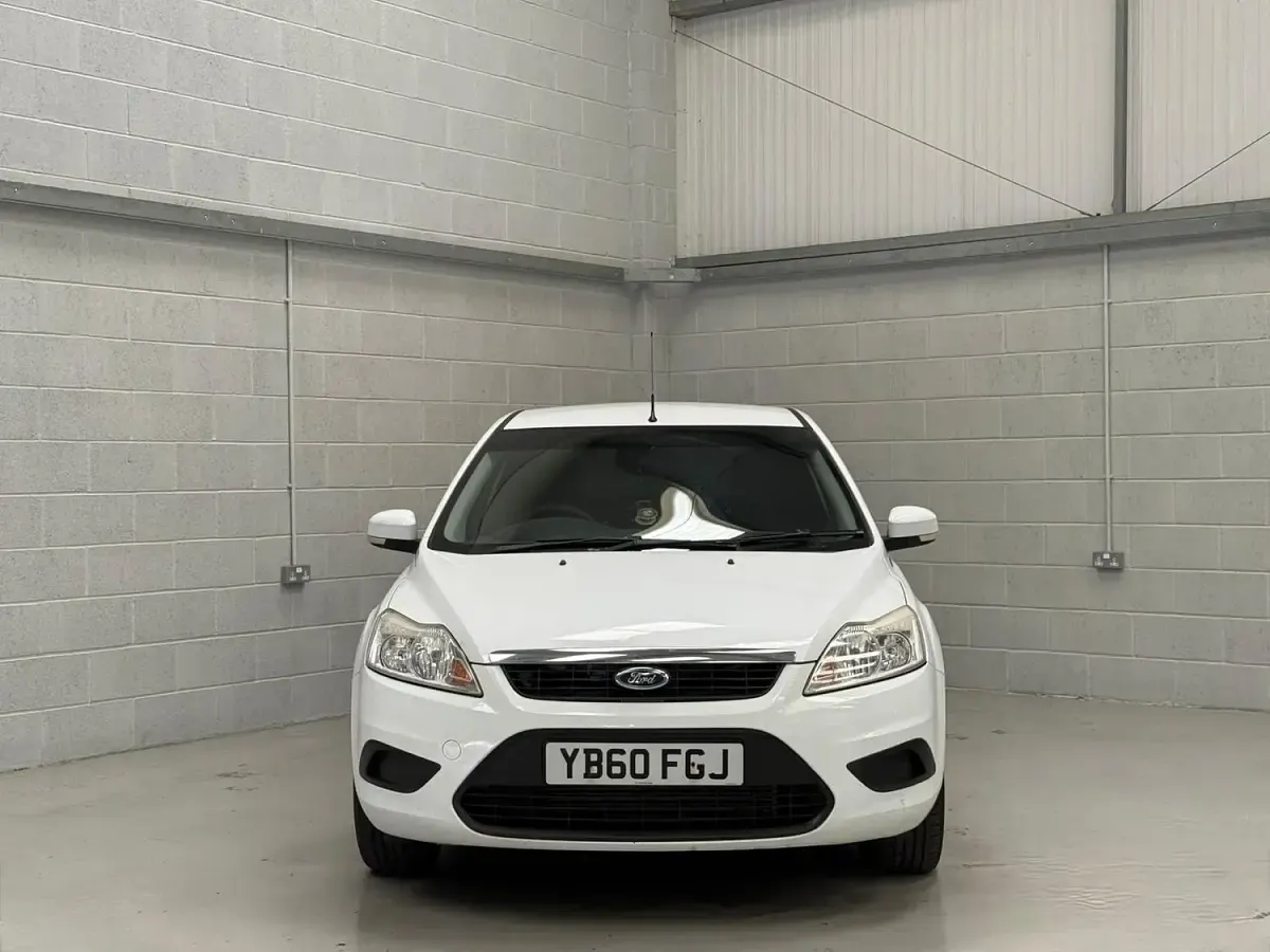 Used Ford Focus Style 2011 White Estate