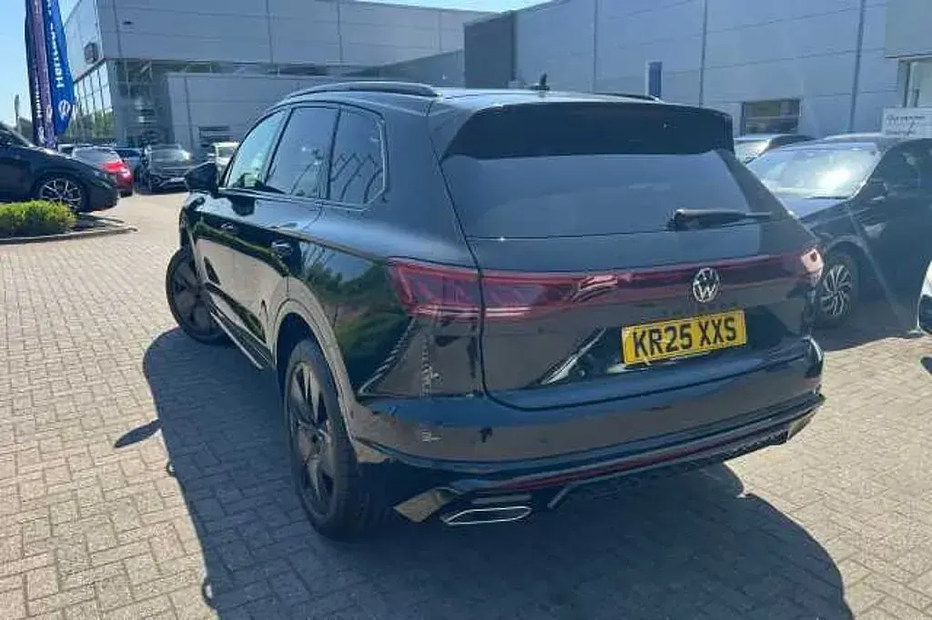 Used VW Touareg 286 HP (210 kW) 2025 SUV