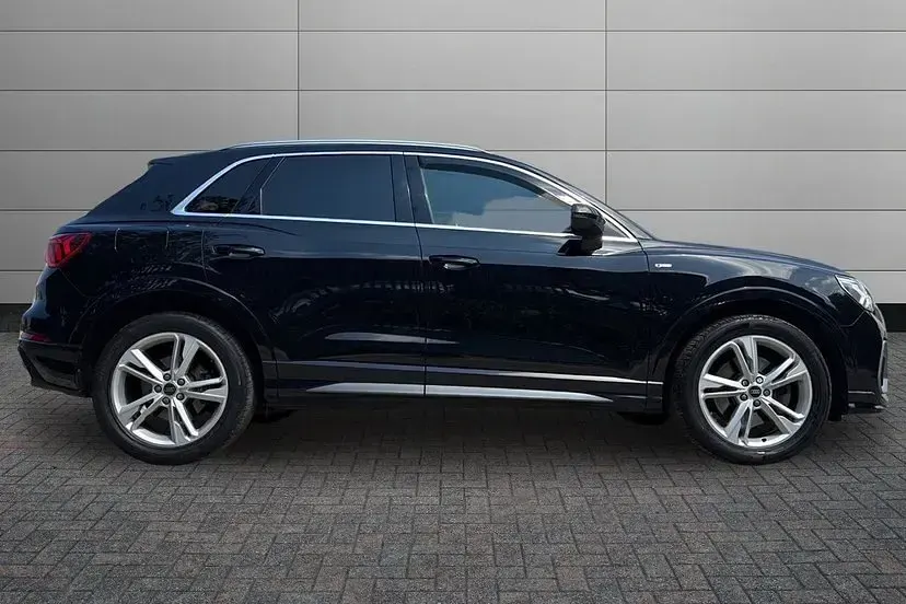 Used Audi Q3 S-Line 187 HP (137 kW) 2019 Black SUV
