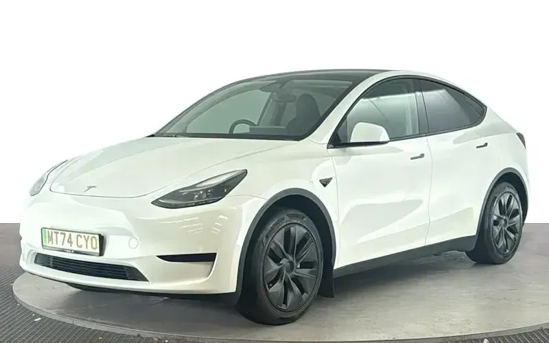 Used Tesla Model Y Long Range RWD 255 kW (347 HP) 2024 SUV