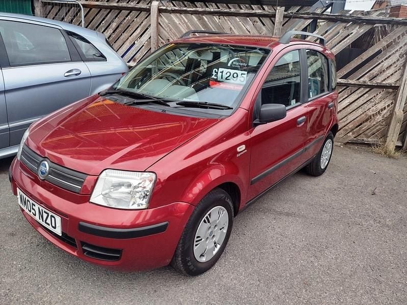 Red Used 2005 Fiat Panda Dynamic Hatchback | £1,295 (Fair price) - Image 1/4