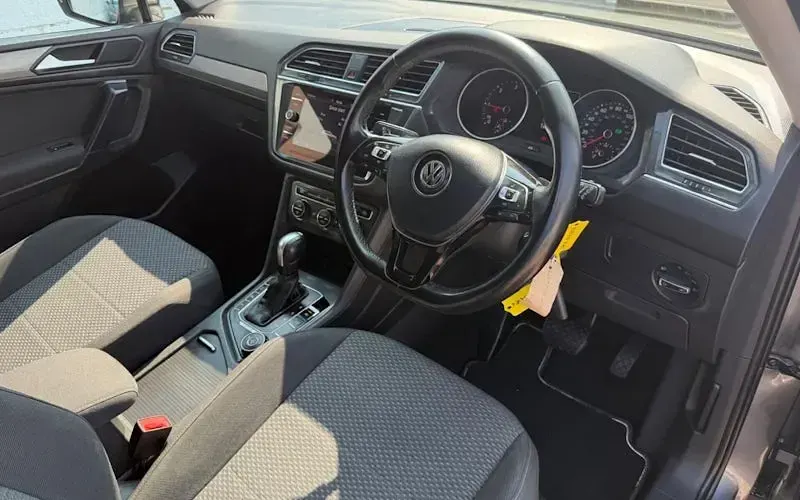 Used VW Tiguan Allspace Match 150 HP (110 kW) 2020 Grey SUV
