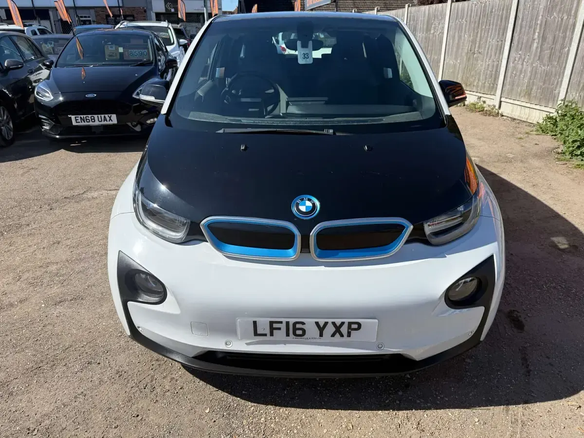 Used BMW i3 Comfort Edition 170 HP (125 kW) 2016 White Hatchback