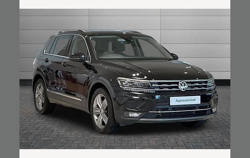 Black Used 2017 VW Tiguan SEL SUV | £18,990 (Fair price) - Image 1/3