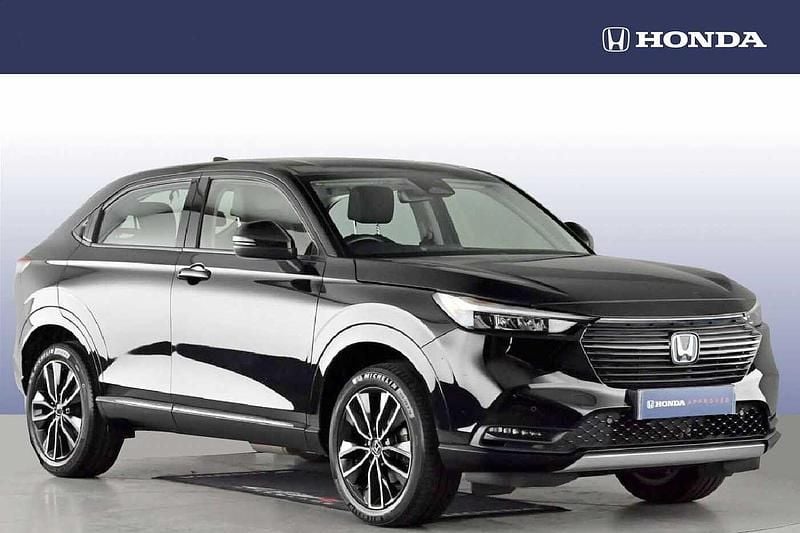 Pearl crystal black Used 2022 Honda HR-V Advance SUV | £21,449 (Good price) - Image 1/4