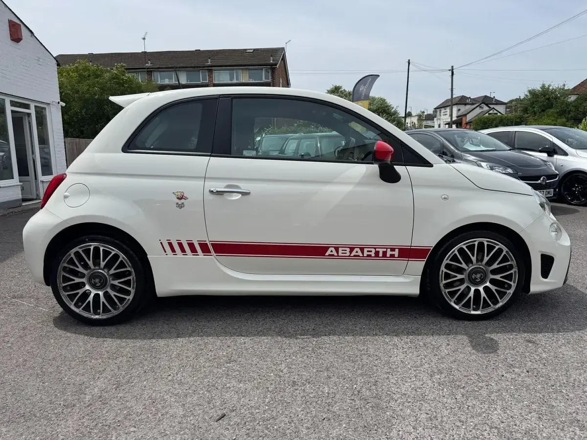 Used Abarth 595 145 HP (106 kW) 2019 White Hatchback