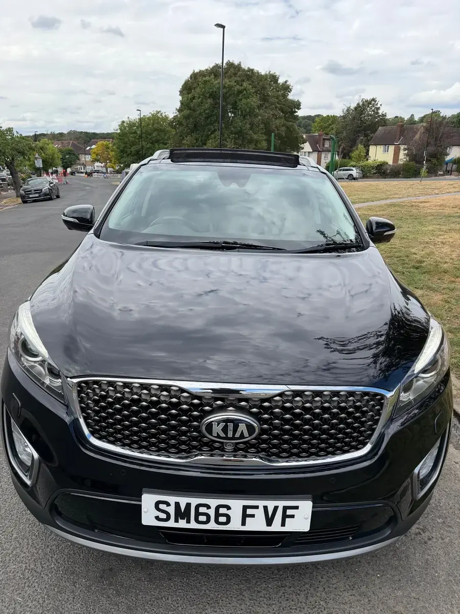 Used Kia Sorento 200 HP (147 kW) 2017 Black SUV