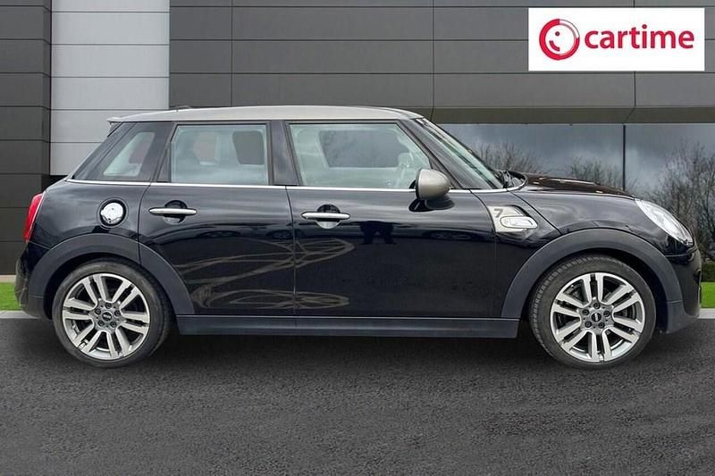 Used Mini Cooper S Hatch 192 HP (141 kW) 2018 Black Hatchback