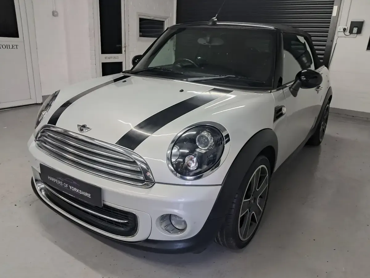 Usado Mini Cooper Cabriolet 2011 Prateado Cabrios