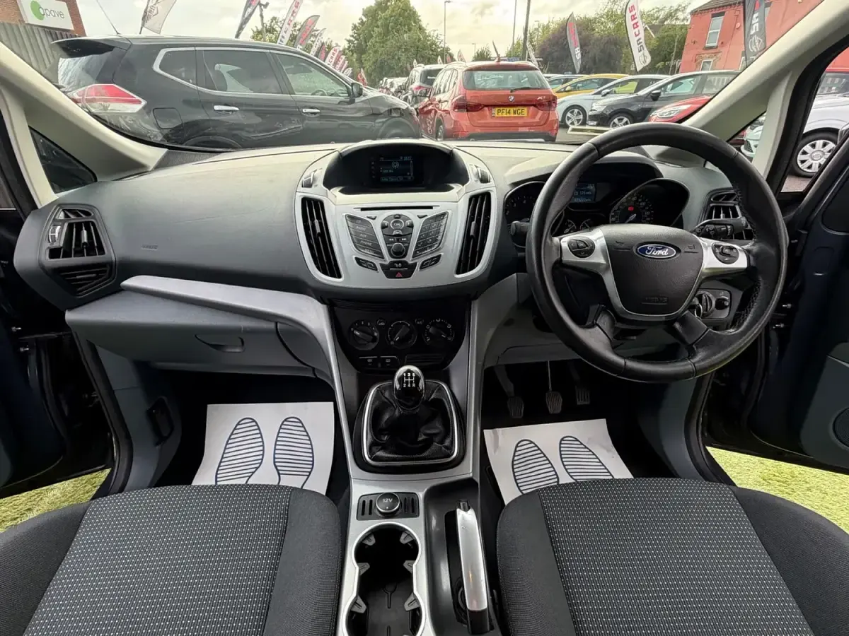 Used Ford C-MAX Zetec 105 HP (77 kW) 2014 Blue MPV