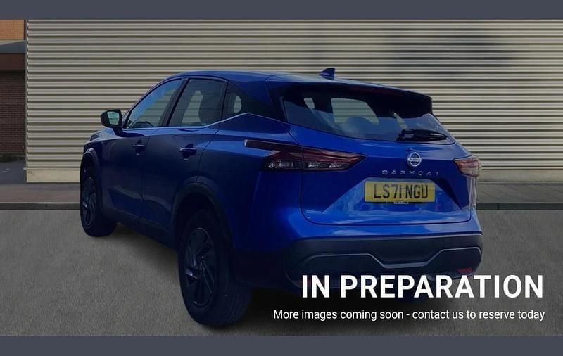 Used Nissan Qashqai Acenta Premium 156 HP (114 kW) 2021 Blue SUV