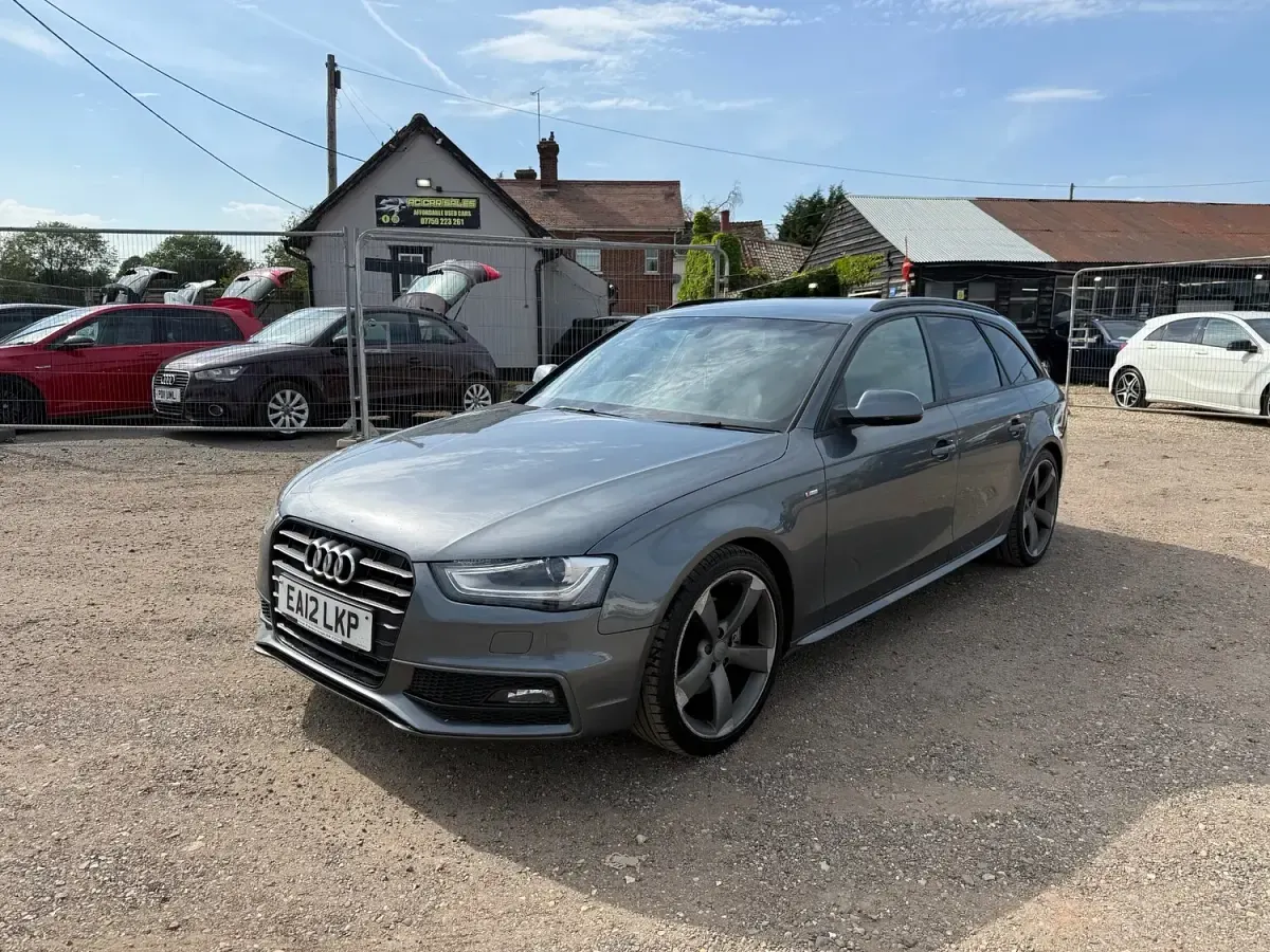 Used Audi A4 Black Edition 143 HP (105 kW) 2012 Grey Estate