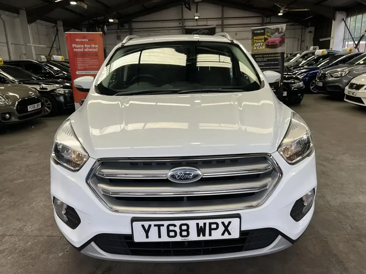 Used Ford Kuga Zetec 120 HP (88 kW) 2018 White SUV