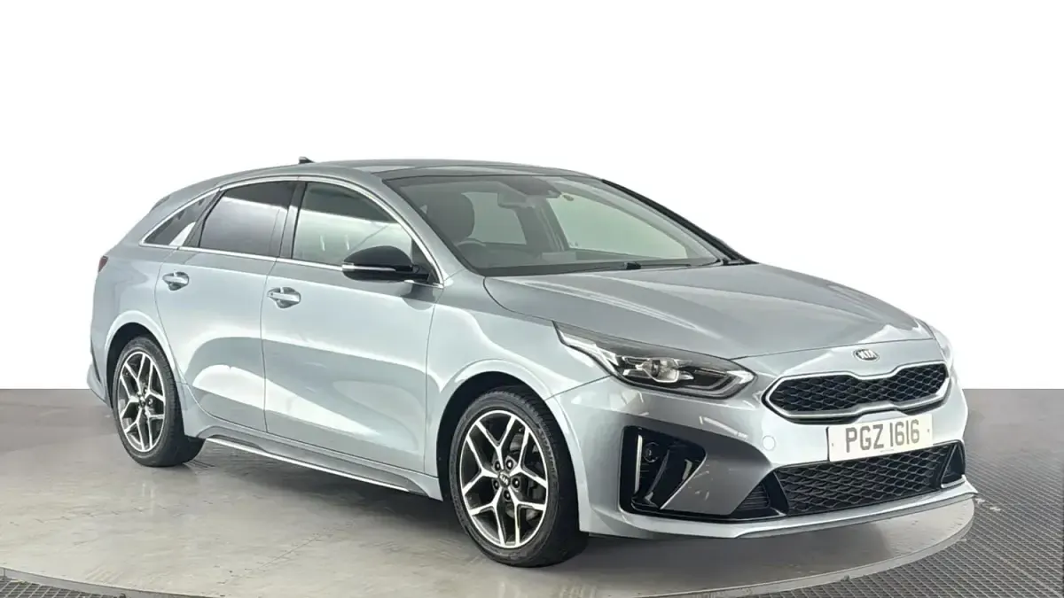 Used Kia ProCeed GT-Line 138 HP (101 kW) 2019 Silver Estate