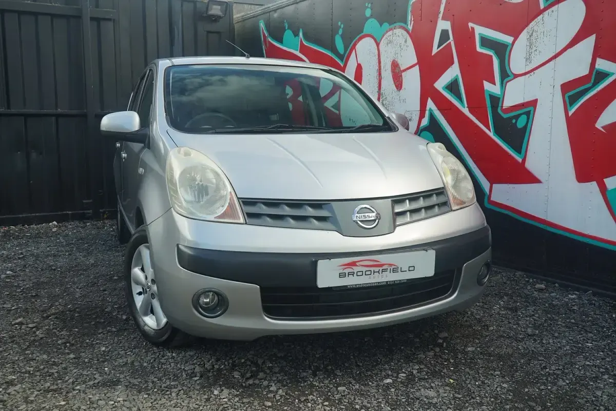 Used Nissan Note SE 110 HP (80 kW) 2007 Silver Hatchback