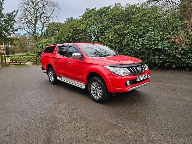 Red Used 2017 Mitsubishi L200 Warrior Pickup | £12,990 (Fair price) - Image 1/4