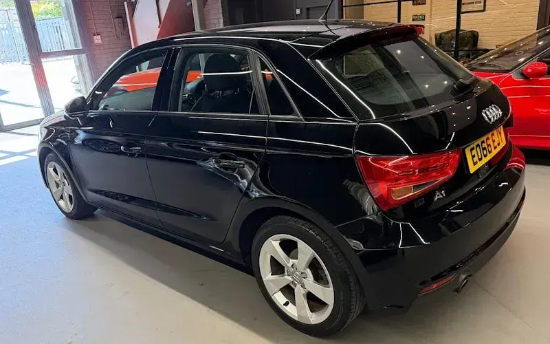 Used Audi A1 Sportback Sport 95 HP (69 kW) 2016 Hatchback