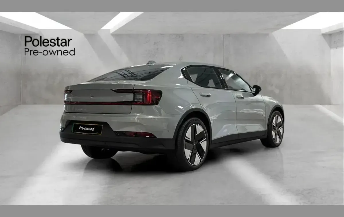 Nuevo Polestar 2 Long Range Single Motor 219 kW (299 CV) 2026 Gris Utilitario
