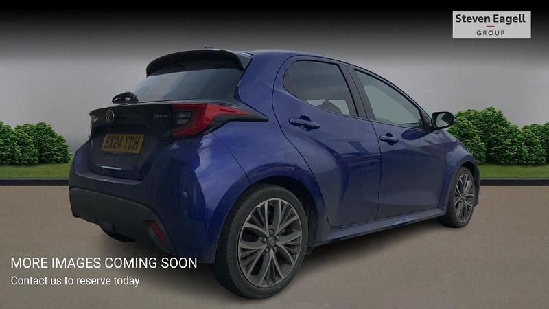 Used Toyota Yaris Hybrid 2024 Blue Hatchback