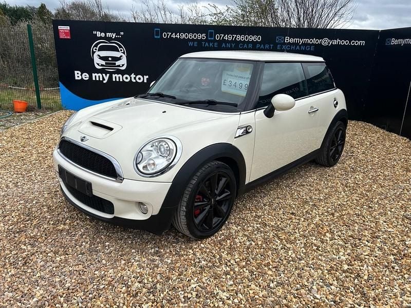 Used Mini Cooper S Hatch 2008 White Hatchback