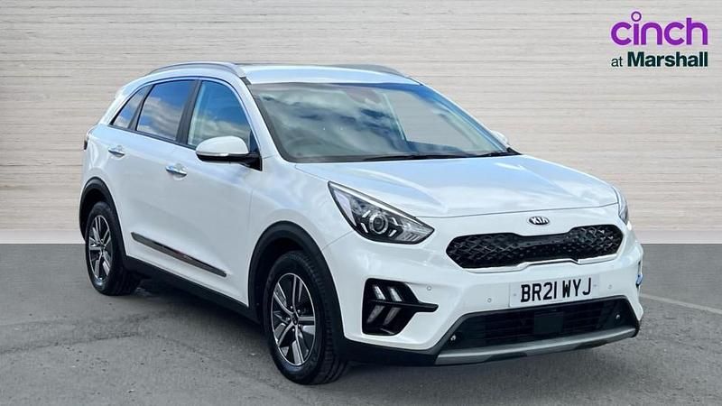 Used Kia Niro 139 HP (102 kW) 2021 White SUV