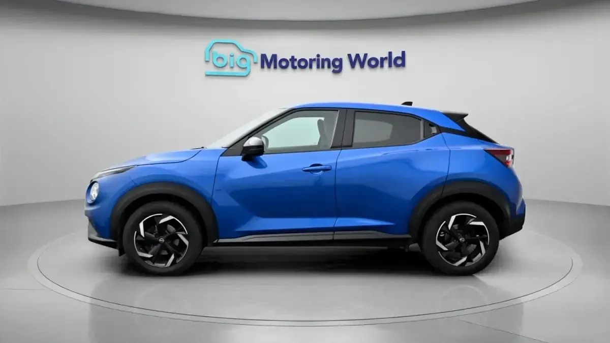Gebraucht Nissan Juke N-Connecta 114 PS (83 kW) 2023 Blau SUV