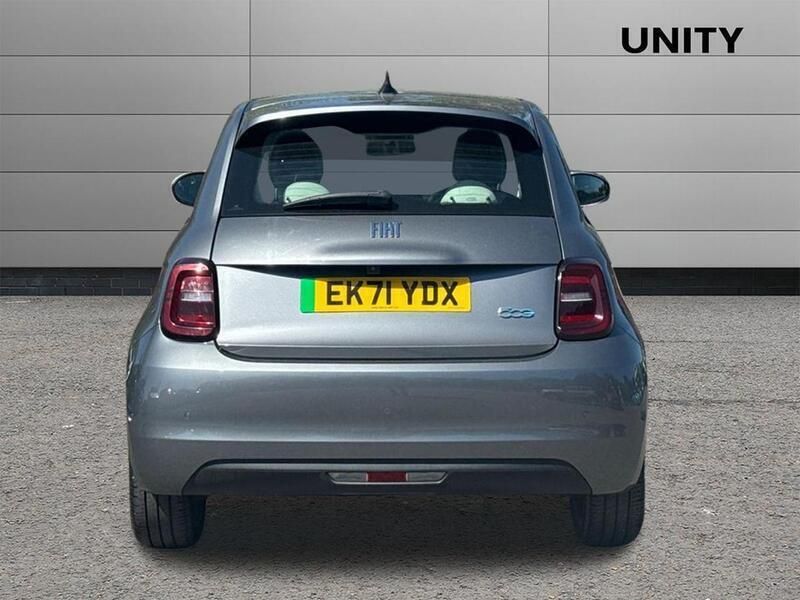 Grey Used 2021 Fiat 500e La Prima Hatchback | £15,145 (Fair price) - Image 1/4