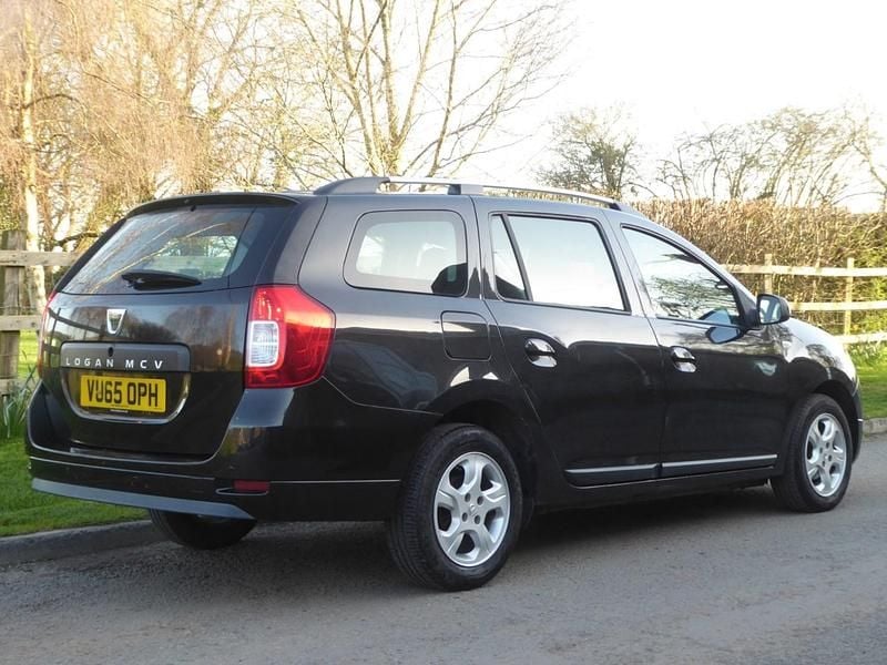 Used Dacia Logan MCV Lauréate 2015 Black Estate