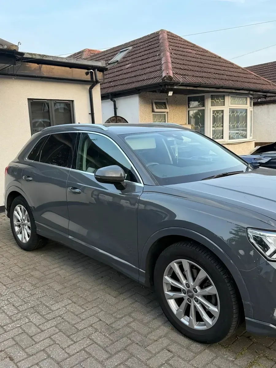 Usado Audi Q3 Sport 150 HP (110 kW) 2019 Cinzento SUV