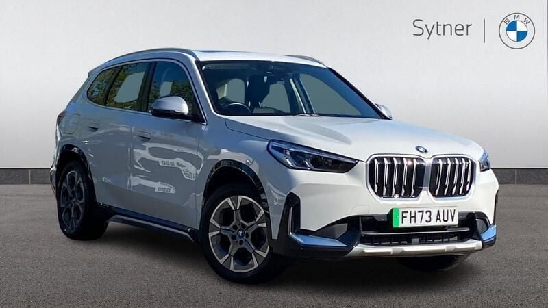 White Used 2023 BMW iX1 xLine SUV | £30,000 (Fair price) - Image 1/4