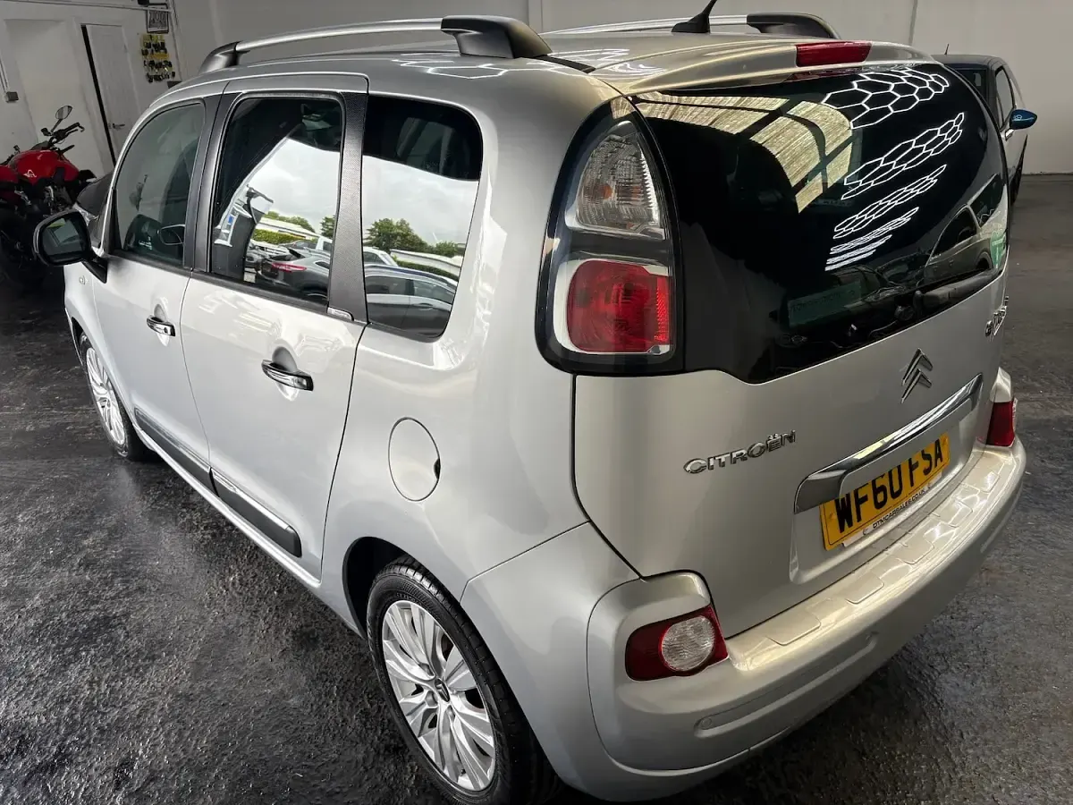 Used Citroën C3 Picasso Exclusive 2010 Silver MPV