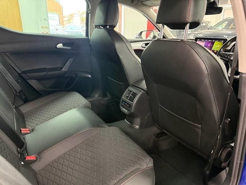 Used Seat Leon FR 130 HP (95 kW) 2020 Blue Hatchback