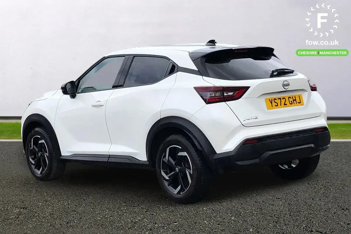 Used Nissan Juke N-Connecta 114 HP (83 kW) 2023 White SUV
